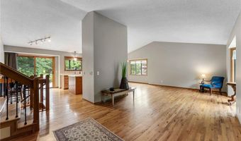 4730 144th St W, Apple Valley, MN 55124