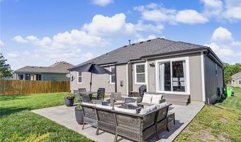 709 Flame Way, Baldwin City, KS 66006