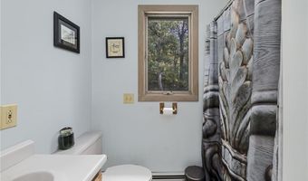 485 Snake Hill Rd, Glocester, RI 02857