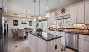 14 White Oak Ln, Aberdeen, NJ 07747