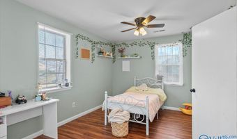 1117 Waylan Ave, Albertville, AL 35950
