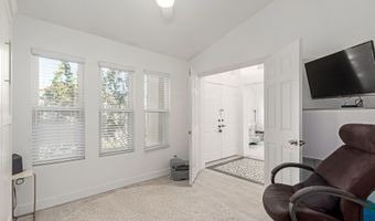 1551 W IRONWOOD Dr, Chandler, AZ 85224