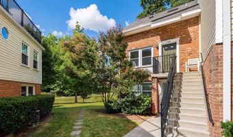 156 N BEDFORD St B, Arlington, VA 22201