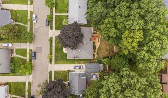 830 Redeemer Ave, Ann Arbor, MI 48103