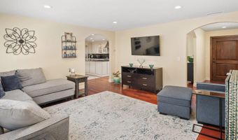 2855 N Victoria Dr, Alpine, CA 91901