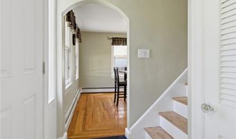 30 Hopkins Ter, Cumberland, RI 02864