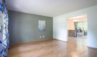 934 Tony Dr, Madison, WI 53704