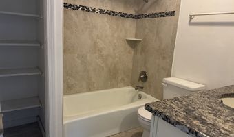 5552 Calumet Sag Rd 2E, Alsip, IL 60803