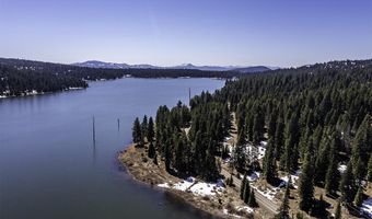 7515 Hyatt Prairie Rd, Ashland, OR 97520
