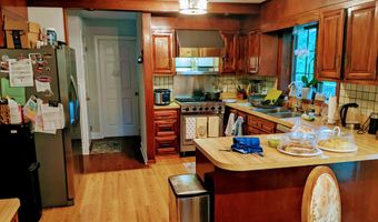 27 Katrina Cir, Bethel, CT 06801