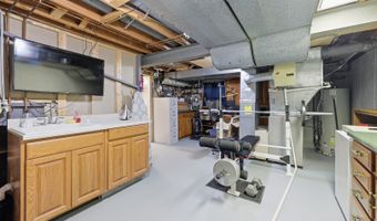1132 S Fernandez Ave, Arlington Heights, IL 60005