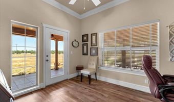 4905 Parkville Rd, Anderson, CA 96007
