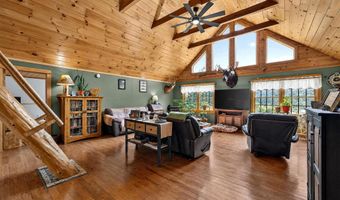 625 Mcgrath Pond Rd, Belgrade, ME 04917