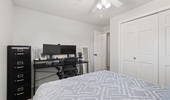 1264 Columbus Cir N, Ashland, OH 44805