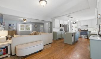 4645 N Hillcrest St, Bel Aire, KS 67220