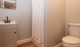 38 Sparrow Ln, Laconia, NH 03246