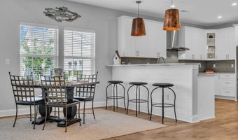 61 MILKY WAY Dr, Barnegat, NJ 08005