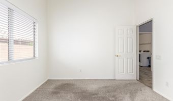 1060 N VILLAS Ln, Chandler, AZ 85224