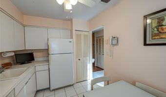 118 Harbor S, Amityville, NY 11701