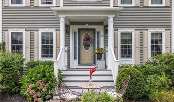 10 Honey Lou Ct, Cranston, RI 02921
