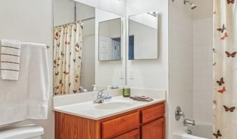 14241 KINGS CROSSING Blvd 108, Boyds, MD 20841