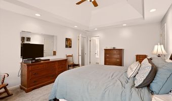 1555 Connemara Rd, Indianapolis, IN 46217