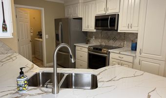 210 Laurel Oak Cv, Brandon, MS 39047