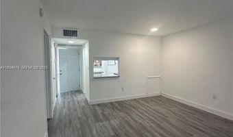 2800 NE 203rd St 10, Aventura, FL 33180