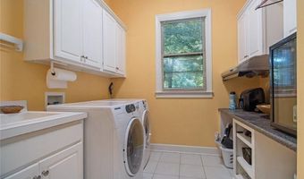 3698 Lakeview, Tucker, GA 30084
