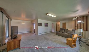 719 W B St, Basin, WY 82410