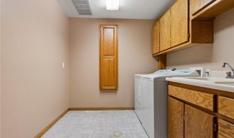 1500 Mc Auliffe Pl NW, Alexandria, MN 56308