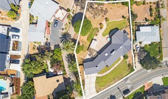 1864 Laurel Rd, Oceanside, CA 92054