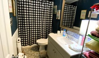 2296 Highway 3443, Annville, KY 40402