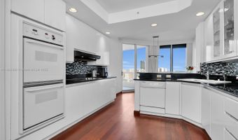 21050 Point Pl 2001, Aventura, FL 33180