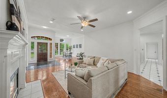 1304 Greenview Dr, Aledo, TX 76008
