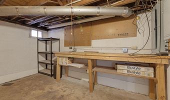 35 Brevoort Rd, Columbus, OH 43214