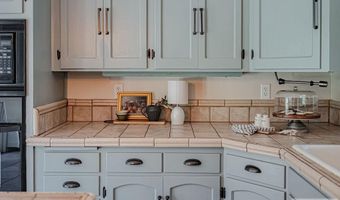 653 11th St, Idaho Falls, ID 83404