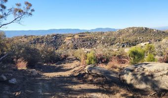 824 Rocky Ridge Ct, Aguanga, CA 92536