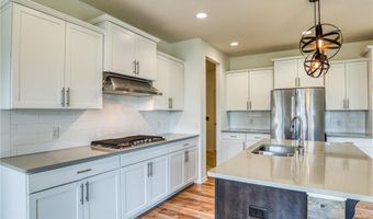15637 Eddy Creek Way, Apple Valley, MN 55124