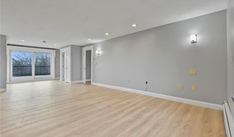 60 Progress St, Lincoln, RI 02865