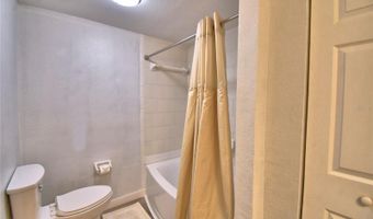 208 CENTER St, Auburndale, FL 33823