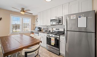 223 10th St N St, Brigantine, NJ 08203