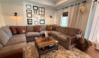 917 W Alberta St, Anaheim, CA 92805
