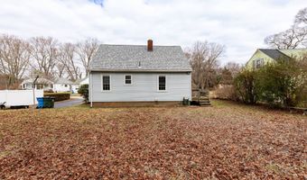 9 Ford Ave, Norwich, CT 06360