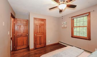 36 Old Farm Rd, Bedford, NH 03110