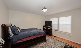 8 Riverside Dr, Allenstown, NH 03275