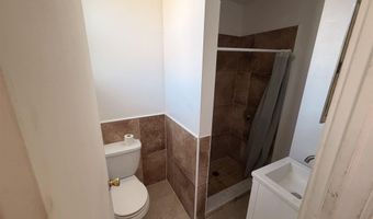 133 W 20TH St Apt 3, Bayonne, NJ 07002