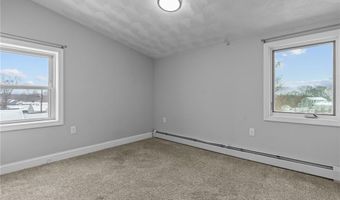 84 Phillip Ave, Cumberland, RI 02864