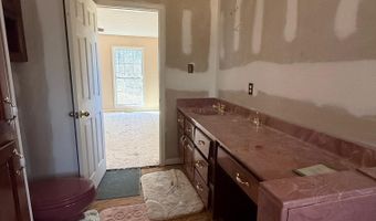 221 FREEMAN Dr, Altoona, AL 35952