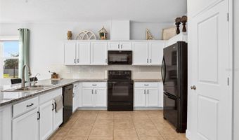 2364 CARRIAGE POINTE Loop, Apopka, FL 32712